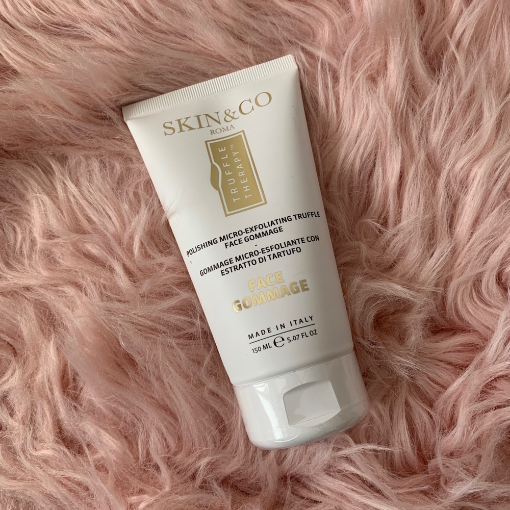💰3/$30💰🎉HP🎉 New Skin & Co. Roma Face Gommage
